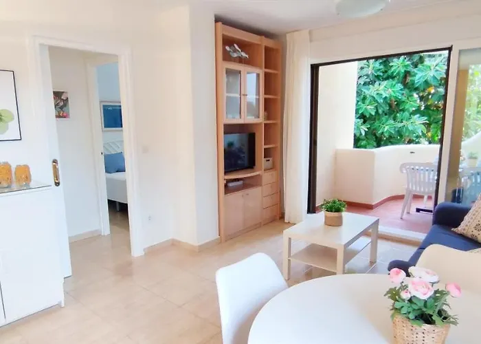 La Felicidad Ii By Costa Apartment